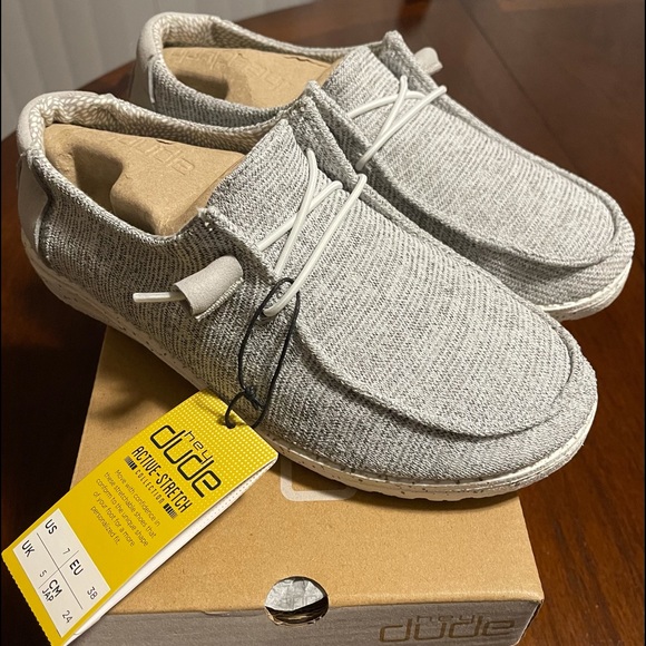 hey dude wendy cloud